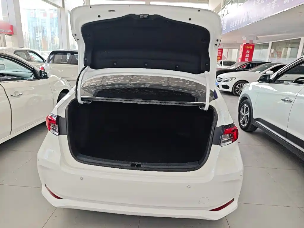 Toyota Corolla — миниатюра 19