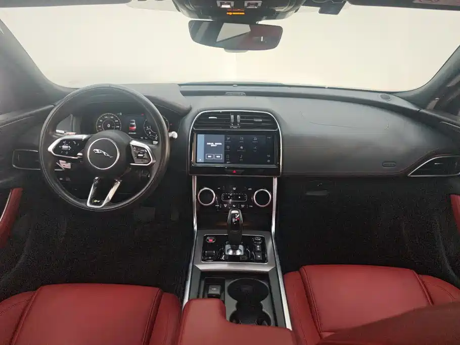 Jaguar XEL — миниатюра 12