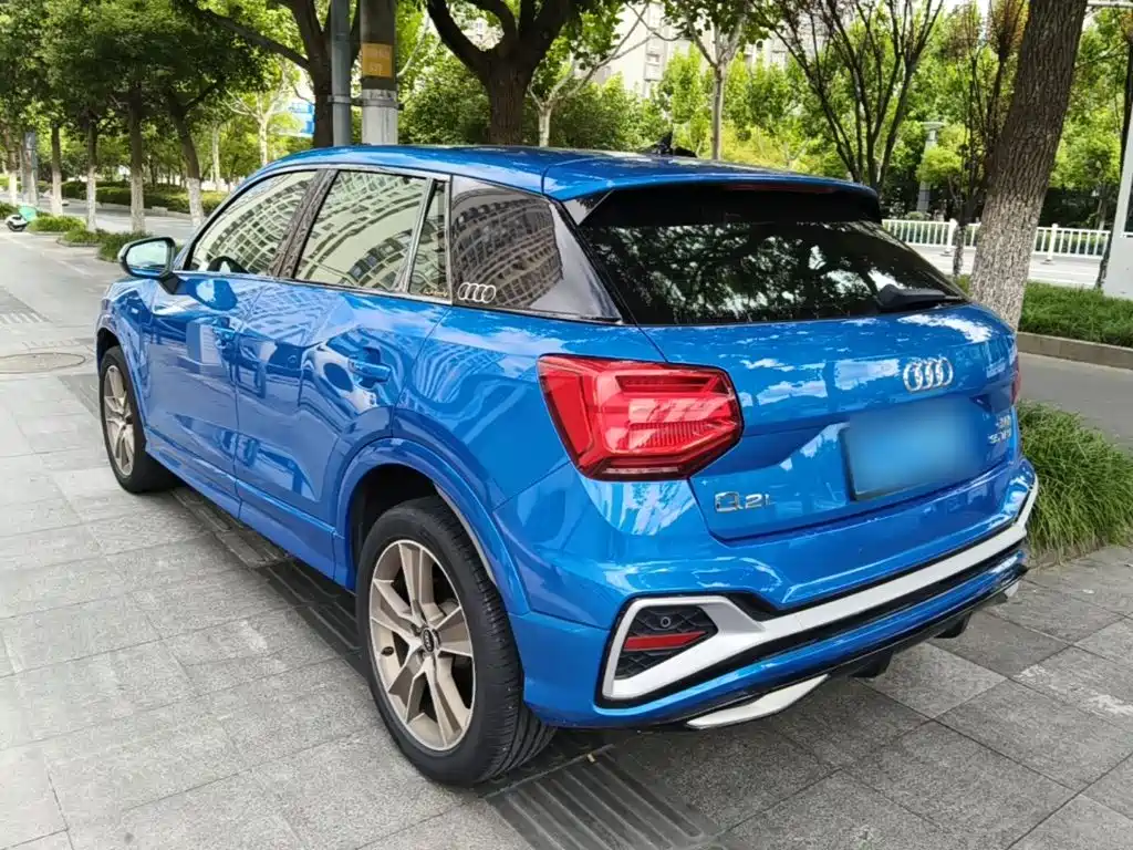 Audi Q2L — миниатюра 5