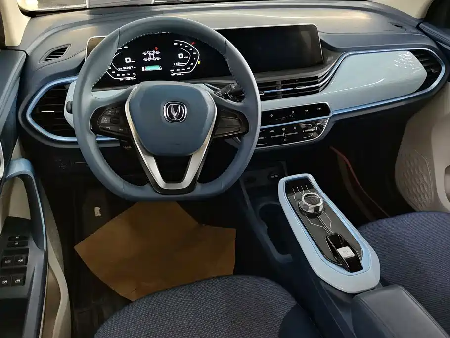 Changan Benben E-Star — миниатюра 12