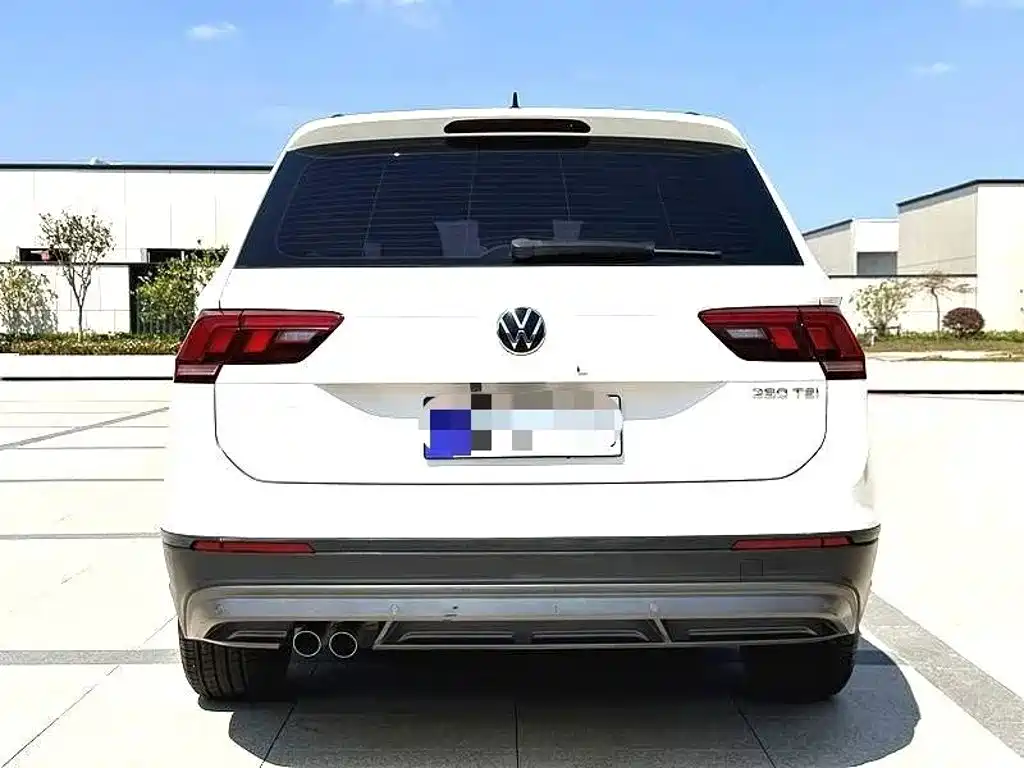 Volkswagen Tiguan L — миниатюра 5