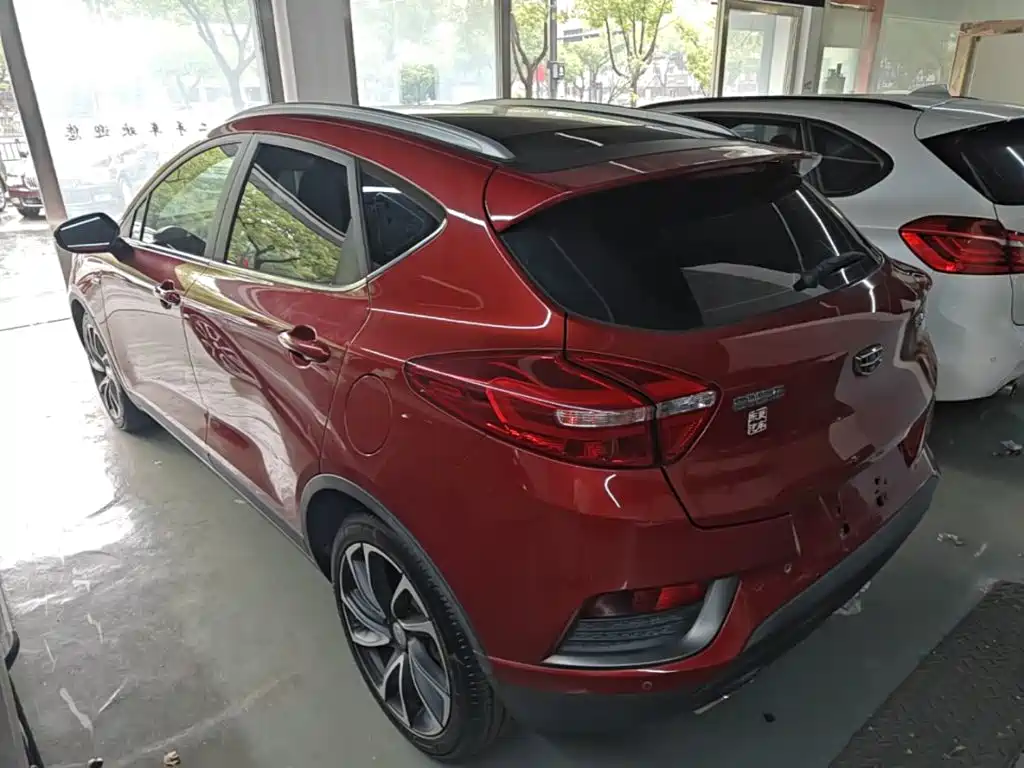 Geely Emgrand GS — миниатюра 5