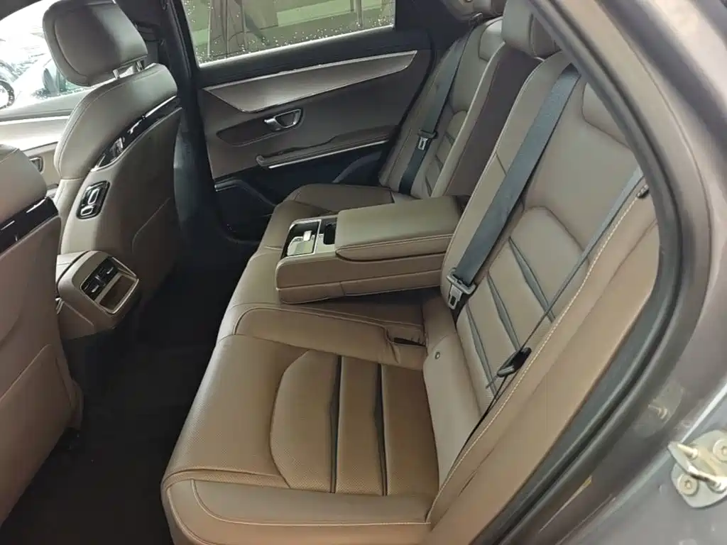 BYD Han — миниатюра 13