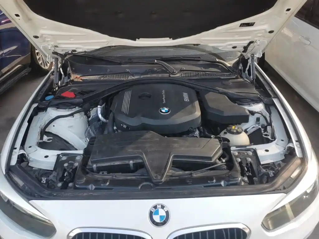 BMW 1 Series (Import) — миниатюра 20