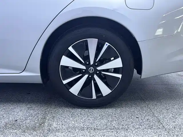 Nissan Teana — миниатюра 14