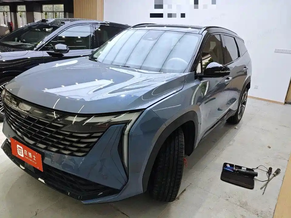 Geely Boyue L