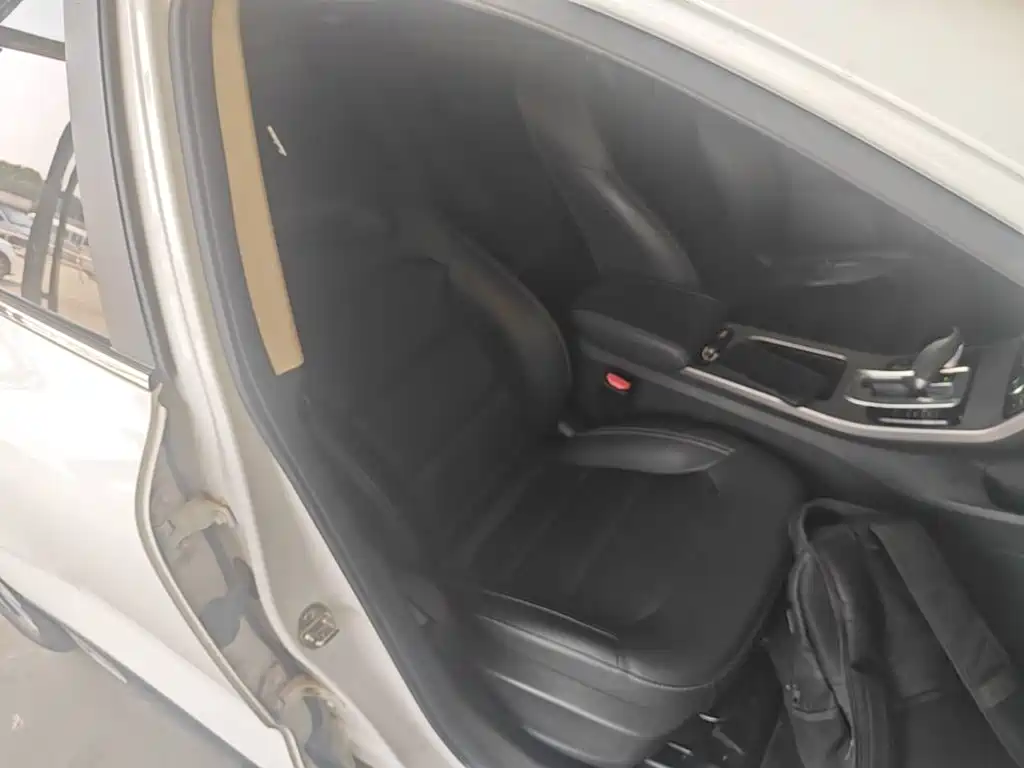 Geely Emgrand GS — миниатюра 25