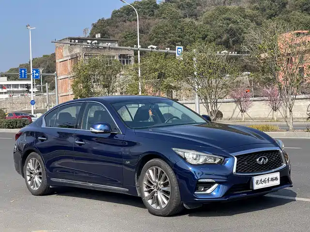 infiniti q50l
