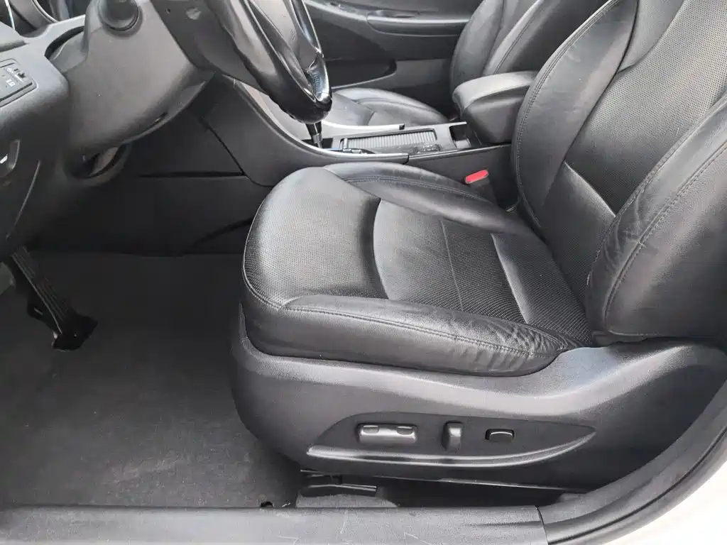 Hyundai Sonata — миниатюра 20