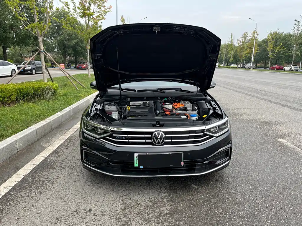 Volkswagen Magotan PHEV — миниатюра 17