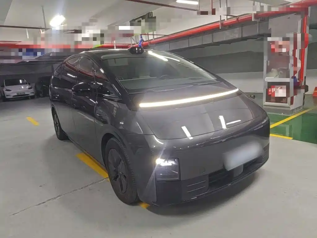 Li Auto Li MEGA — миниатюра 4