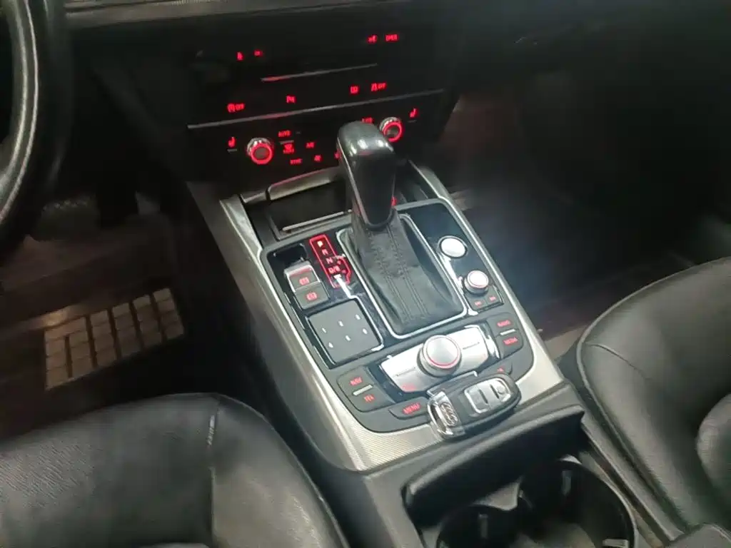 Audi A6L — миниатюра 14
