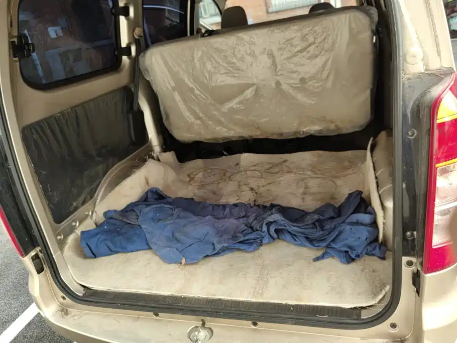 Wuling Hongguang V — миниатюра 4