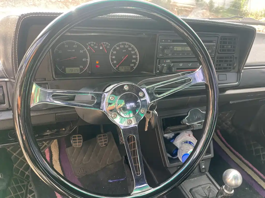 Volkswagen Santana Classic — миниатюра 14
