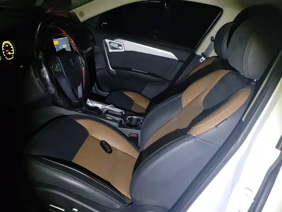 Geely Vision X6 — миниатюра 9