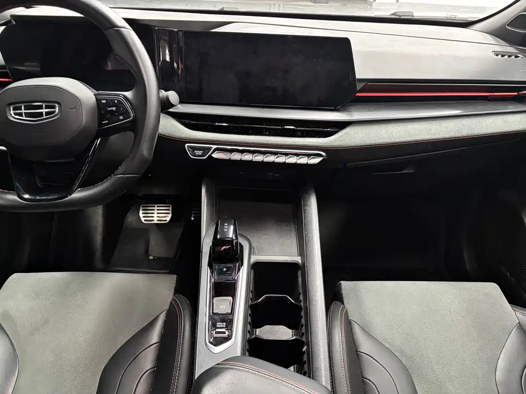 Geely Binrui — миниатюра 12