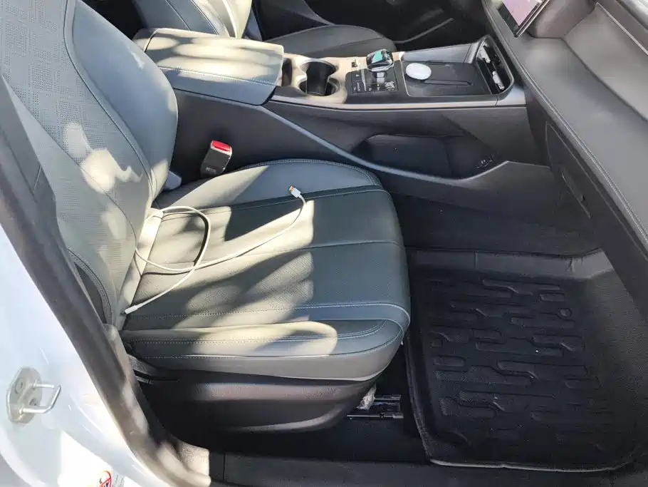 BYD Qin PLUS — миниатюра 8