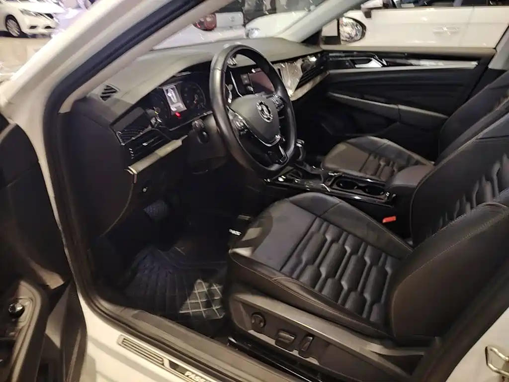 Volkswagen Passat — миниатюра 15