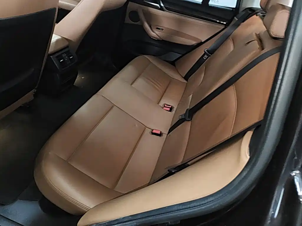 BMW X3 (Import) — миниатюра 17