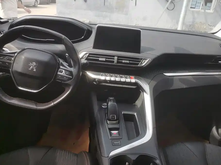 Peugeot 4008 — миниатюра 12