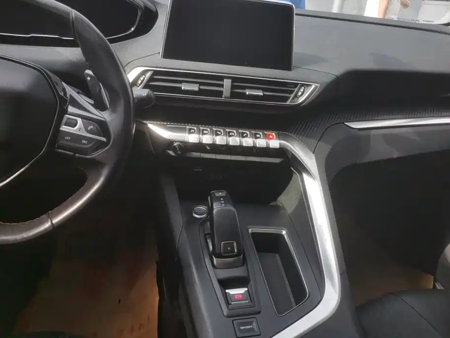 Peugeot 4008 — миниатюра 16