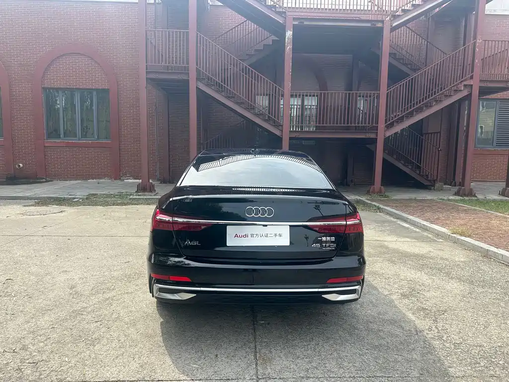 Audi A6L — миниатюра 5