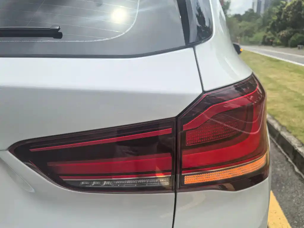 BMW X1 New Energy — миниатюра 17