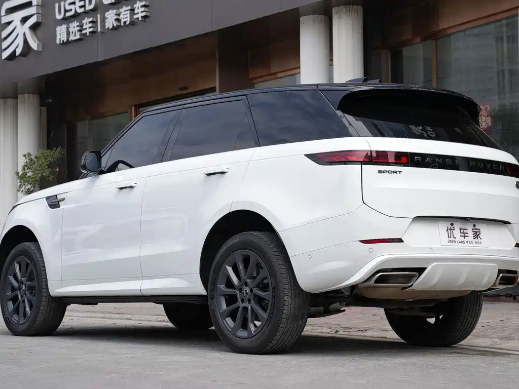 Land Rover Range Rover Sport 2023 400PS Dynamic SE