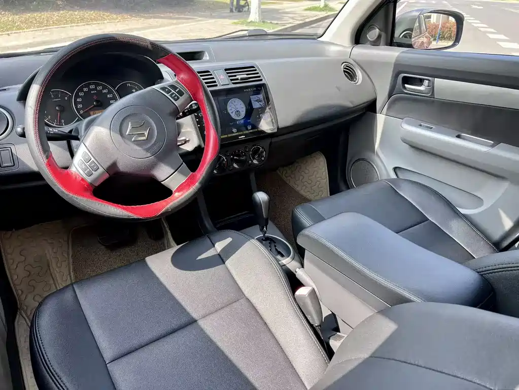 Suzuki Swift 1.5L Auto Fashion Type, фото 7