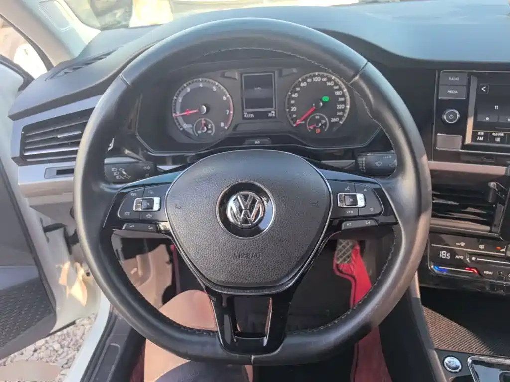 Volkswagen Bora — миниатюра 11