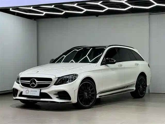 MERCEDES-BENZ C CLASS AMG