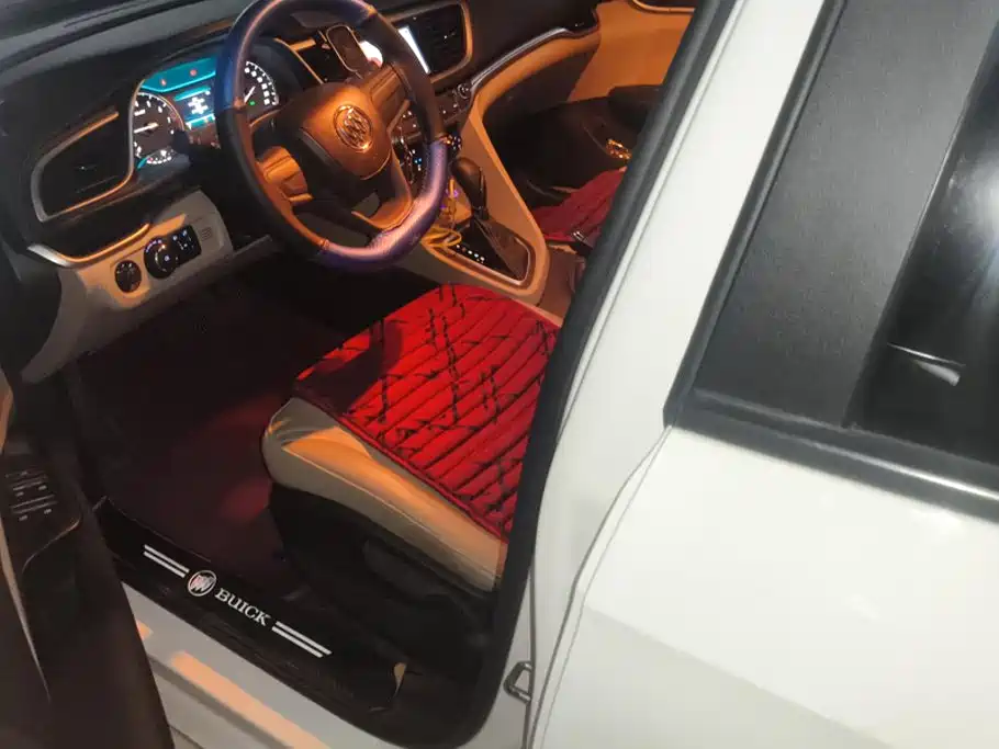 Buick Excelle — миниатюра 9