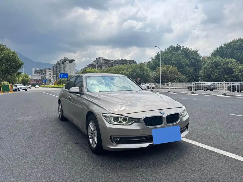 BMW 3 Series — миниатюра 2