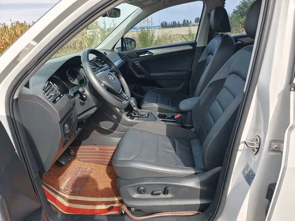 Volkswagen Tiguan L — миниатюра 4