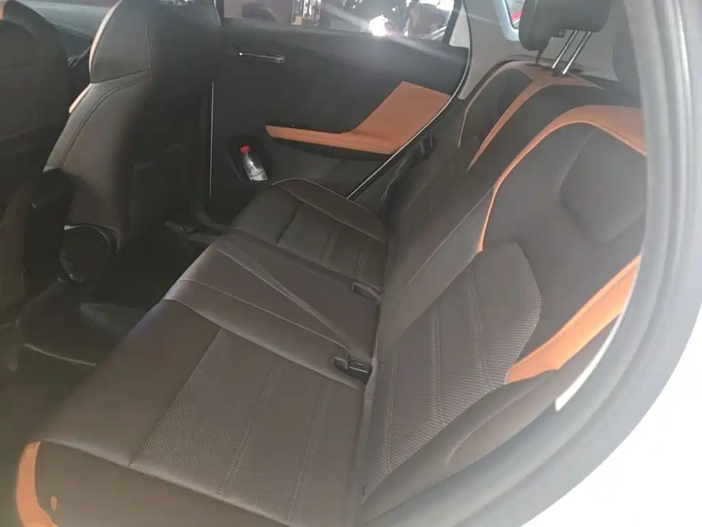 BYD e2 — миниатюра 17