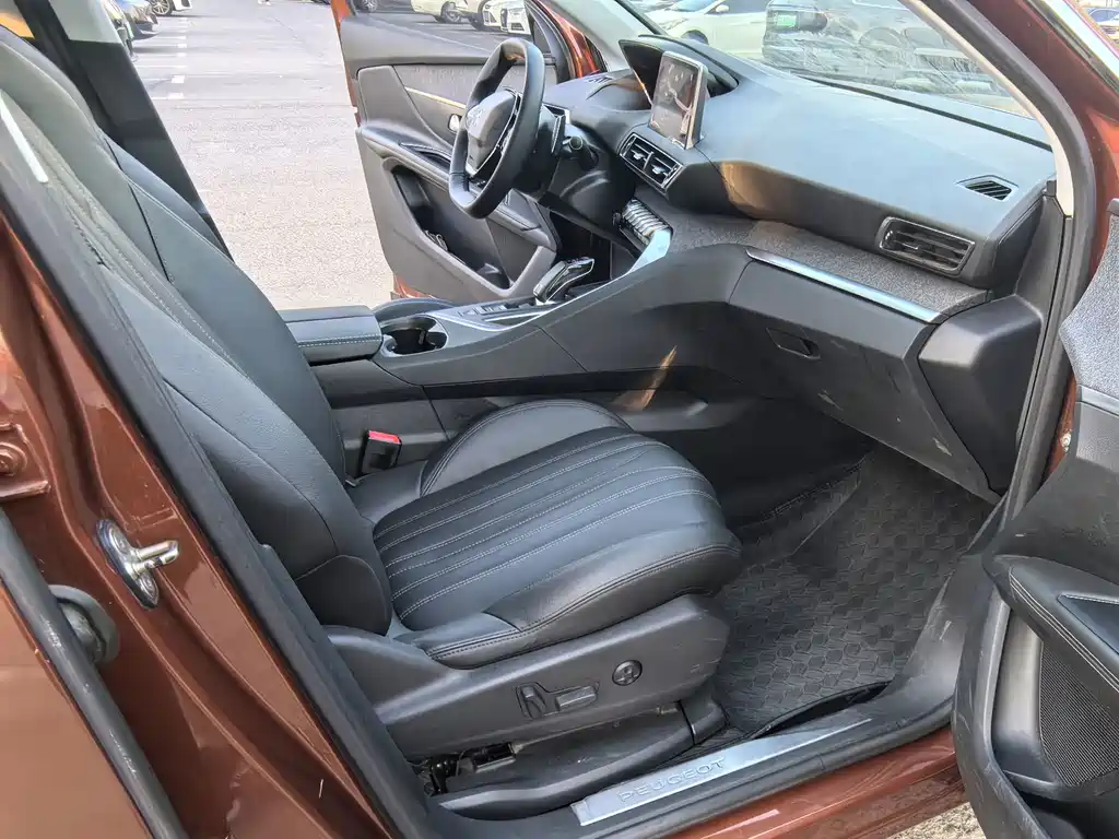 Peugeot 4008 — миниатюра 13