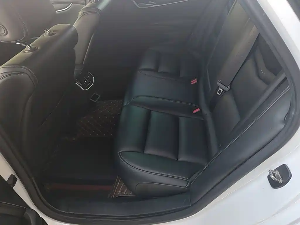 Cadillac XTS — миниатюра 17