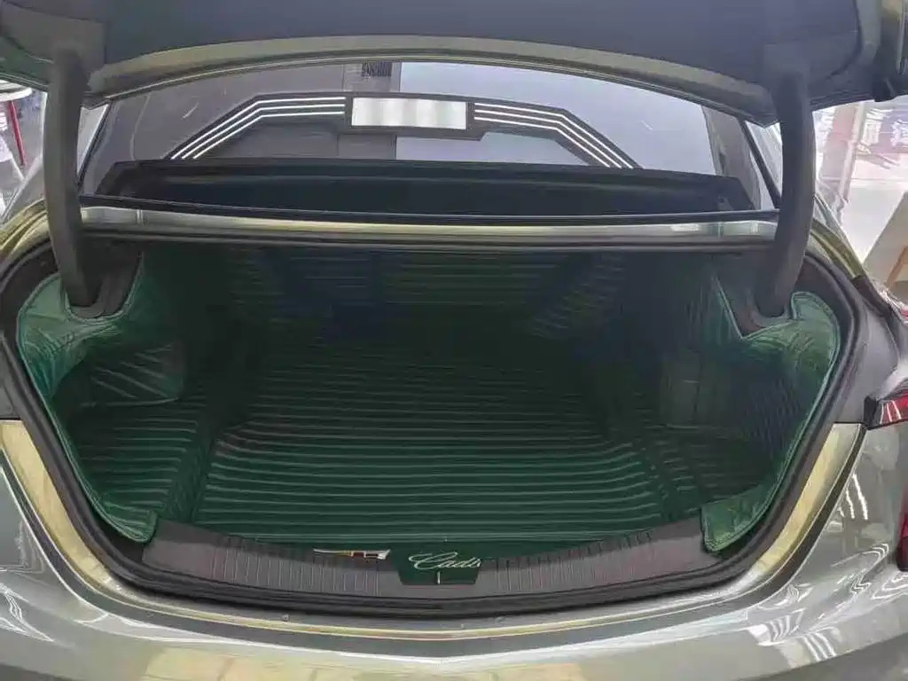 Cadillac CT5 — миниатюра 16