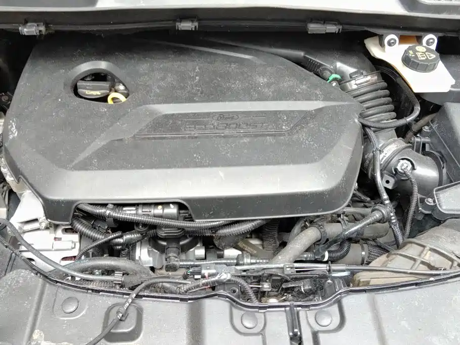 Ford Kuga — миниатюра 10