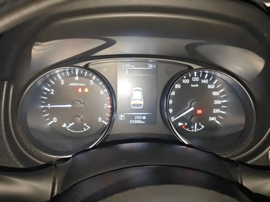 Nissan Qashqai — миниатюра 7
