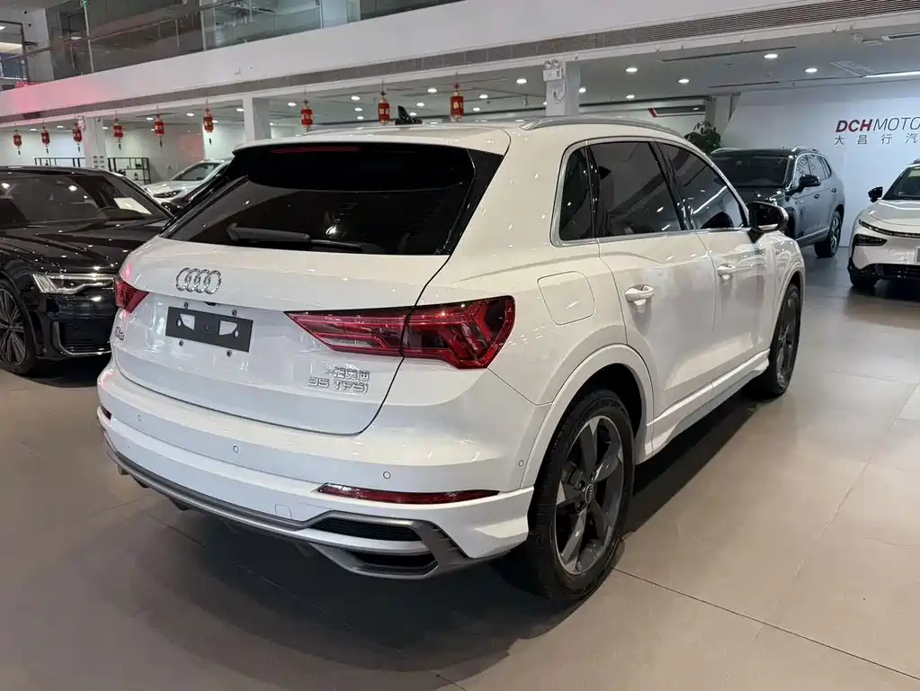 Audi Q3 — миниатюра 4