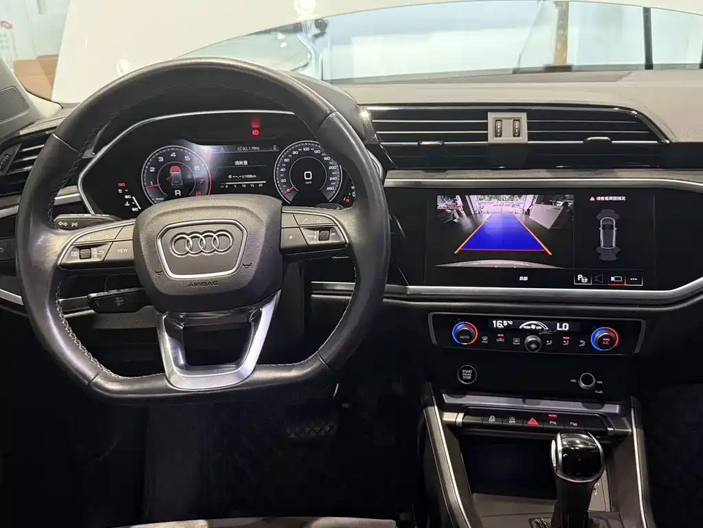 Audi Q3 — миниатюра 14