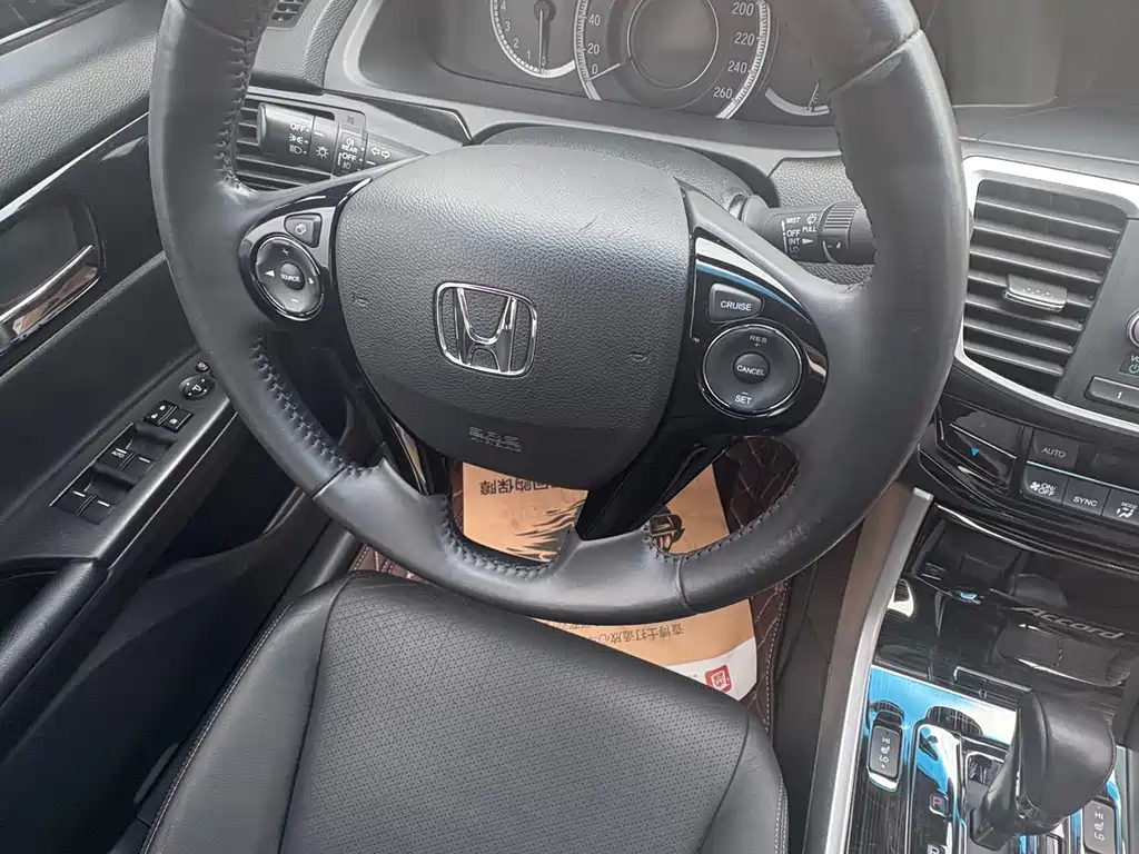 Honda Accord 2016 2.0L Elite