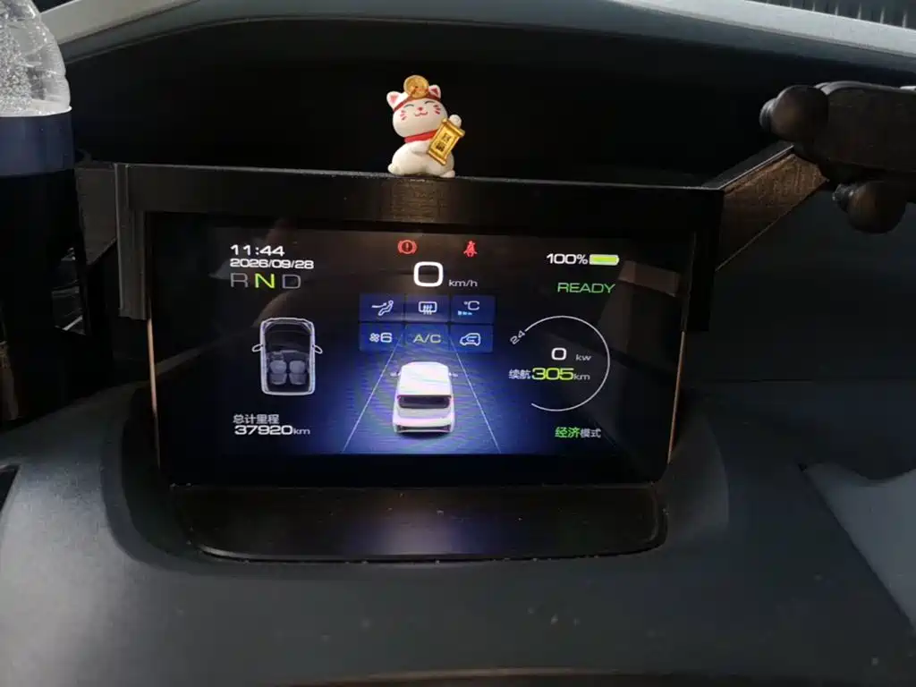 Wuling Nano EV — миниатюра 12