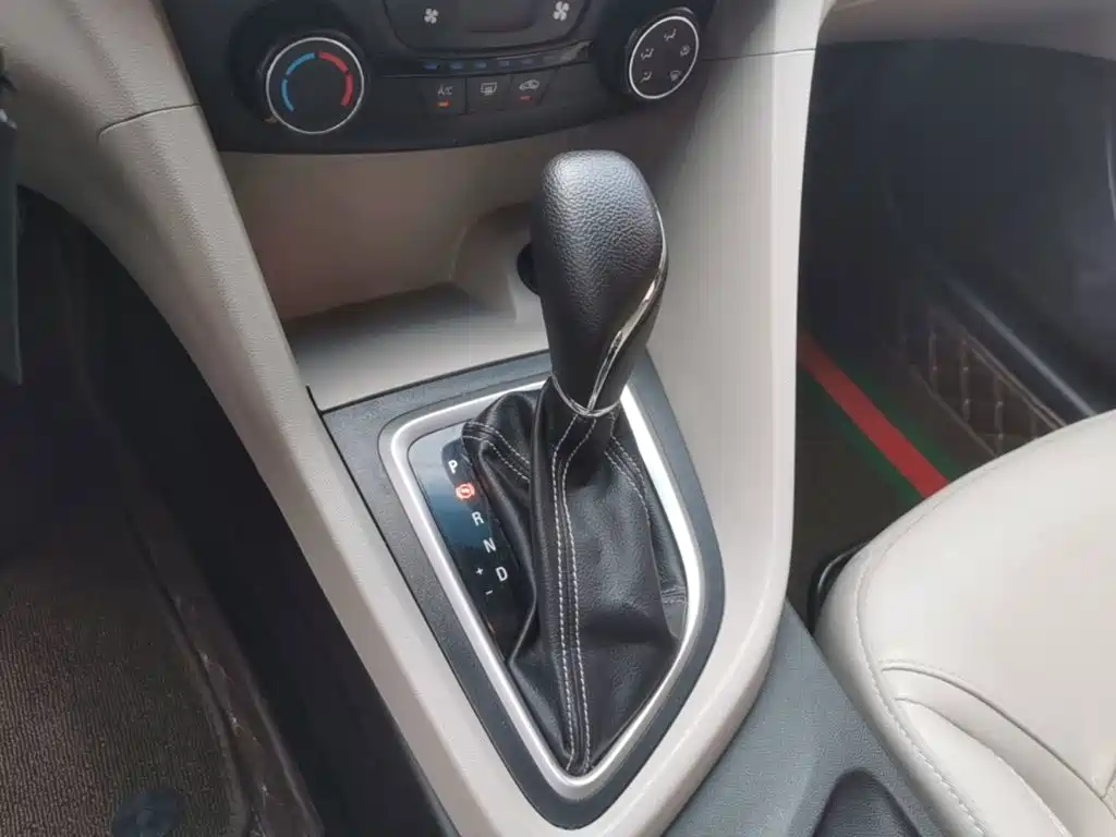 Buick Excelle — миниатюра 14