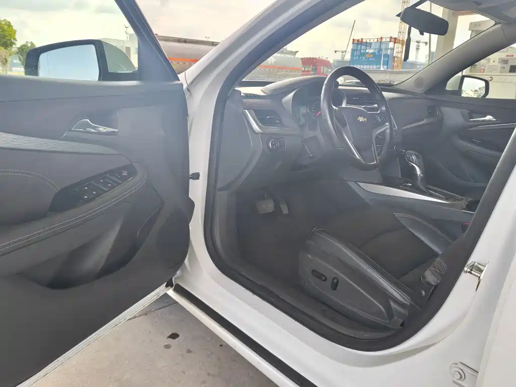 Chevrolet Malibu — миниатюра 9