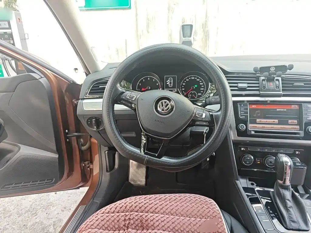 Volkswagen Lamando — миниатюра 6