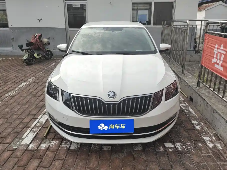 Skoda Octavia — миниатюра 2