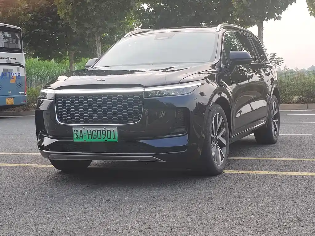 Li Auto Li ONE — миниатюра 3