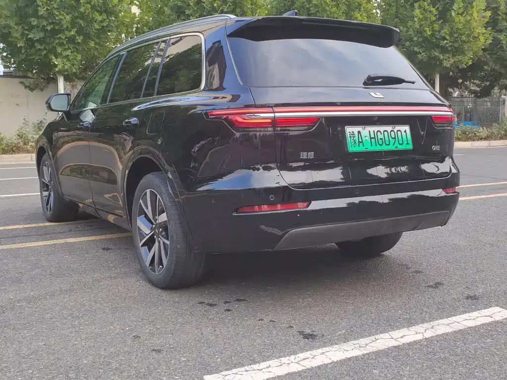 Li Auto Li ONE — миниатюра 8